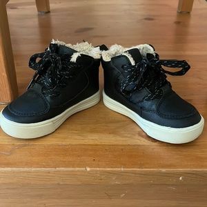 Oshkosh toddler boots